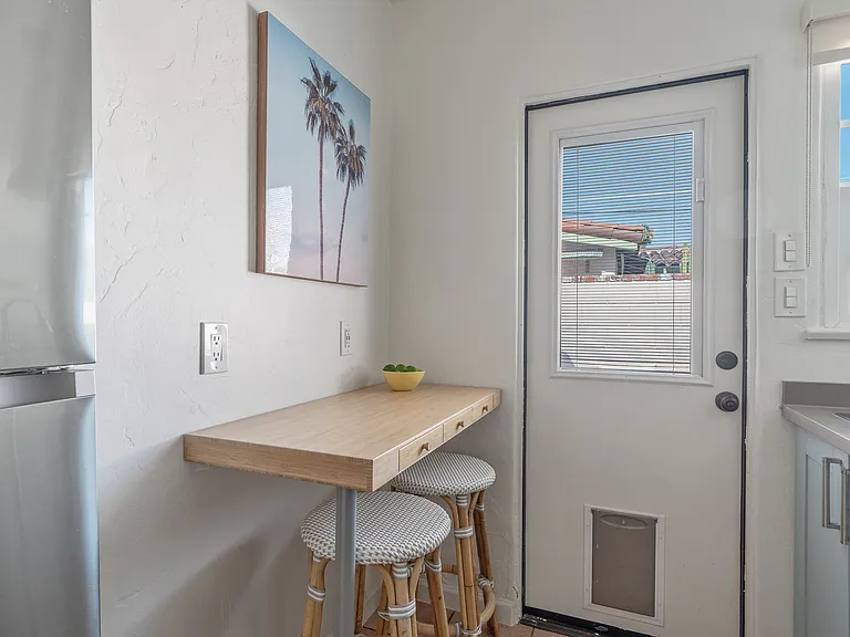 550 Calle Santa Rosa — Photo 19