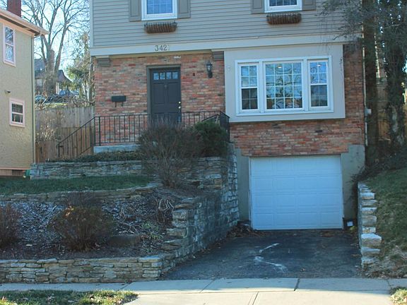 4th image of 3427 Ault View Ave