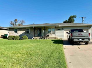 363 W 13th St, Russell, KS 67665