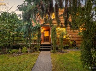 8609 18th Ave SW, Seattle, WA 98106