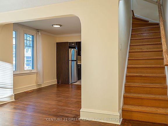 5th image of 41 Paradise Rd S