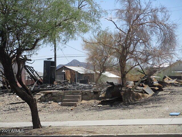 2nd image of 631 W SOLANA Avenue #00007