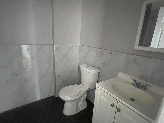 4th image of 456 Halsted St APT 3B