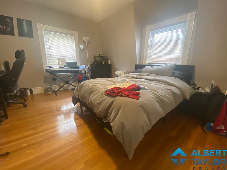 32 Touro Ave #1 — Photo 8