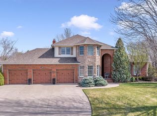 604 Quail Creek Ave, Newton, KS 67114