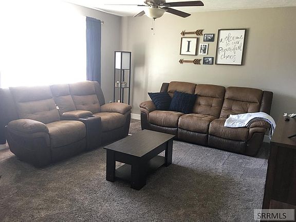 4th image of 705 N Crimson Dr