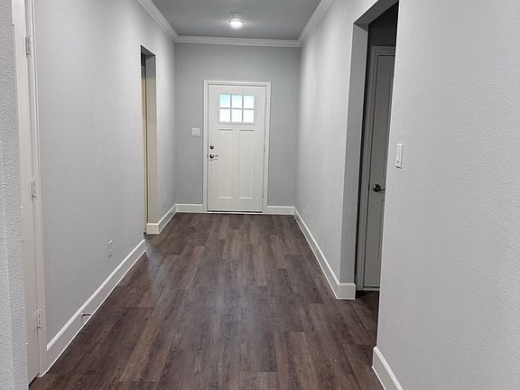 5th image of 430 Rockstream Dr