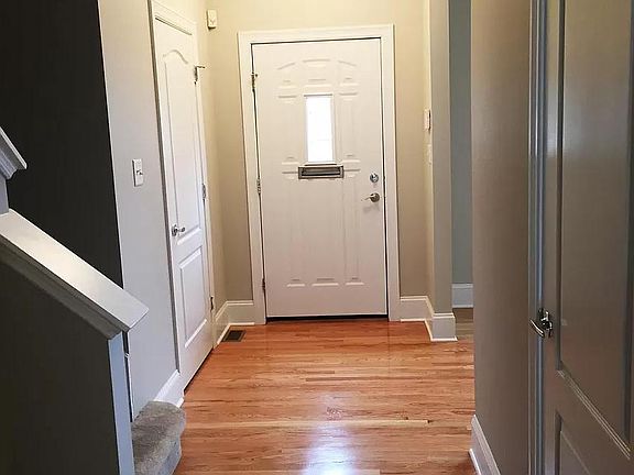 2nd image of 4143 Olive St