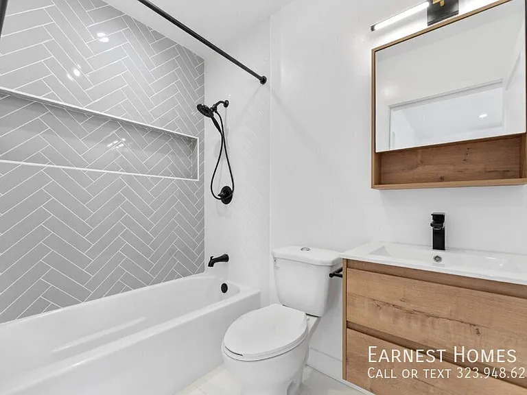 19433 Valerio St #2 — Photo 10