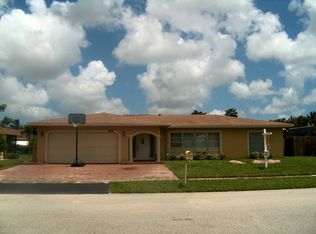 8108 NW 75th Ave, Tamarac, FL 33321