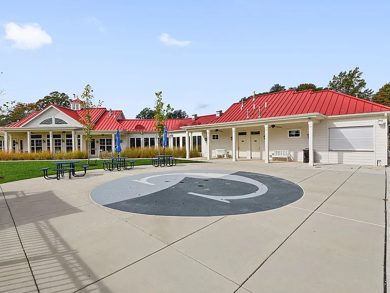 725 Apple Orchard Dr — Photo 25