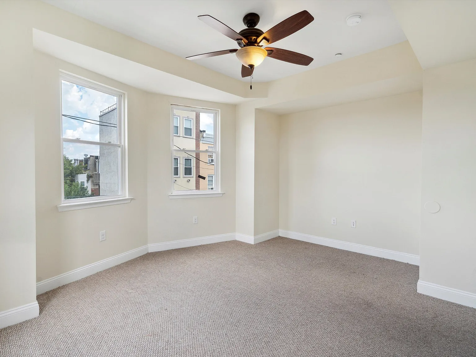 1832 W Montgomery Ave Unit B — Photo 2