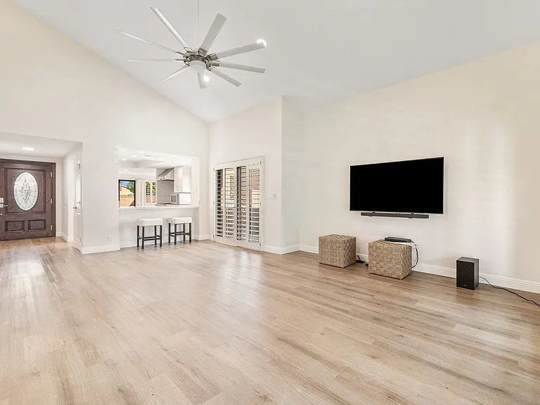 73153 Ajo Ln — Photo 7