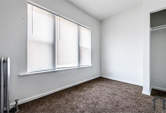 5th image of 1415 W 80th St #1425