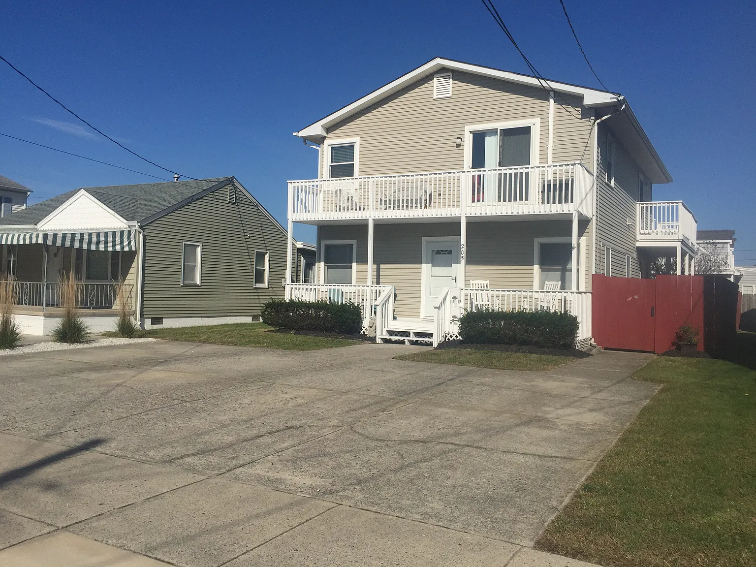 3 bed, 1150 sqft, $3,000 — Photo 1