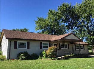 304 Saint Christopher Dr, O'Fallon, MO 63366