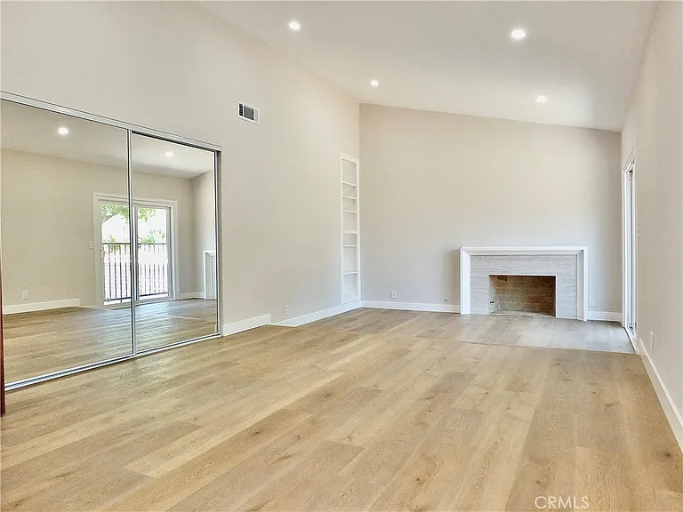 652 Margo Ave — Photo 28