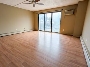 297 Pawtucket Blvd UNIT 20, Lowell, MA 01854