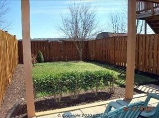 604 Radford Ter NE, Leesburg, VA 20176