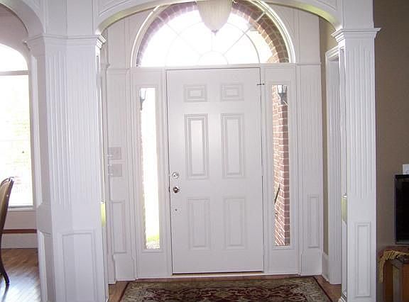 2nd image of 4404 Thoroughbred Ln