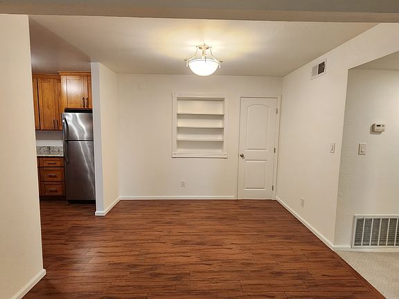 2nd image of 861 Magnolia 861a Ave #A