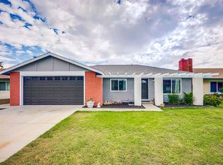 16025 Elaine Dr, Fontana, CA 92336