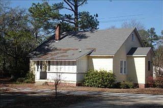 1st image of 955 W Carolina Ave