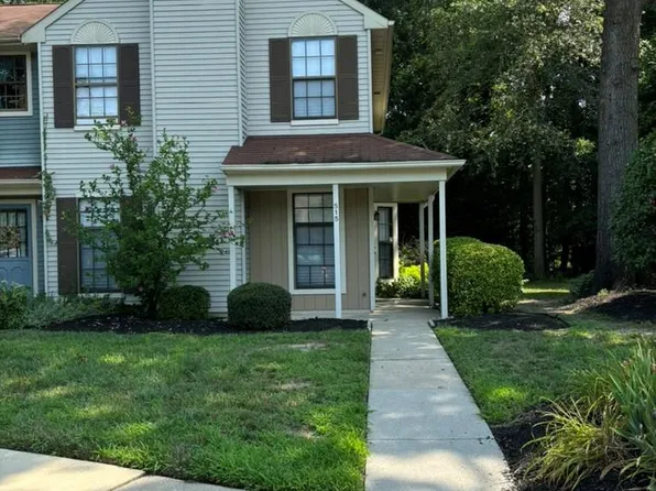 515 Essex Ct, Mantua, NJ 08051