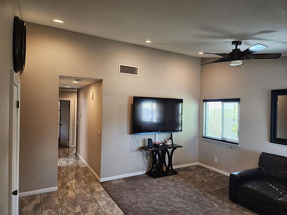 5th image of 3301 Heatherdale Ct