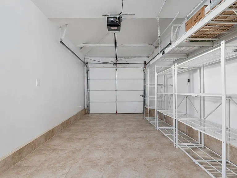 17434 Emelita St — Photo 34