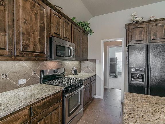 2nd image of 10232 Matador Dr