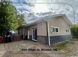 325 White St, Bienfait, SK S0C0M0