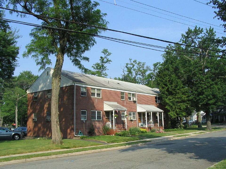 Triangle Gardens LLC