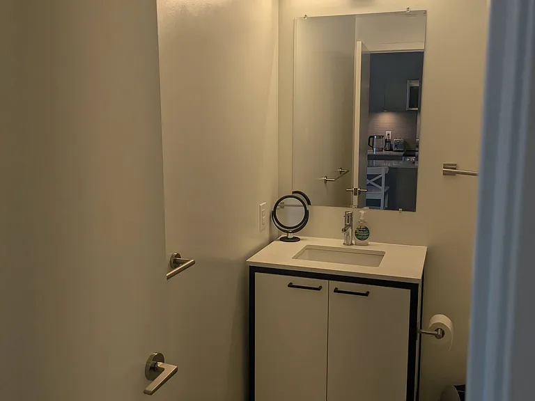 1808 Saint Clair Ave W #1005 — Photo 16