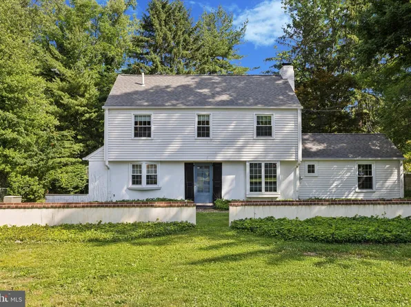 212 Copples Ln, Wallingford, PA 19086