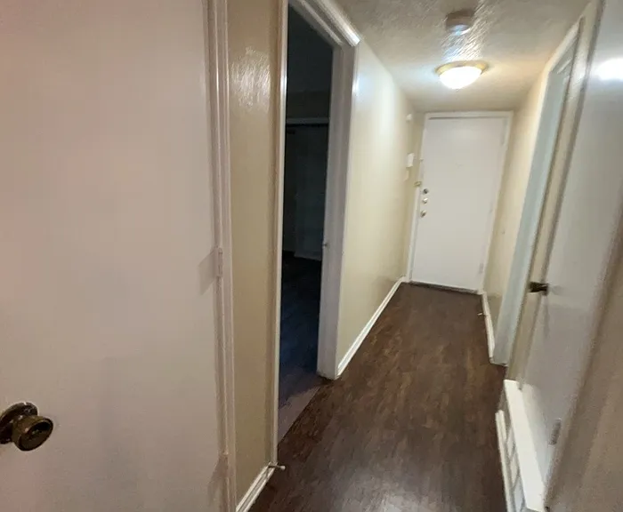4304 Hulen Cir E — Photo 16
