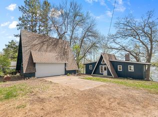 19055 Island View Dr, Mora, MN 55051