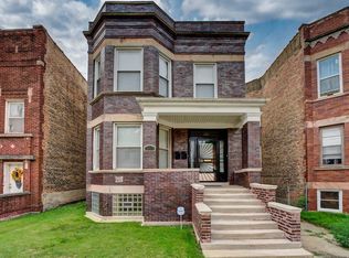 361 E 70th Pl, Chicago, IL 60637