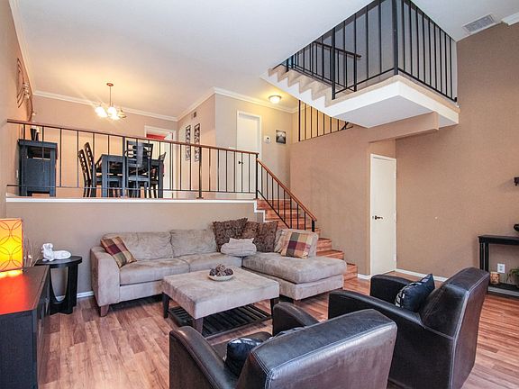 5th image of 1711 Grismer Ave APT 6