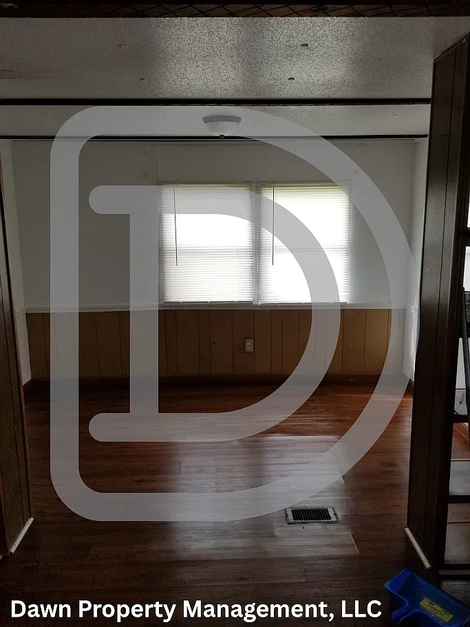 192 Riverside Cir — Photo 2