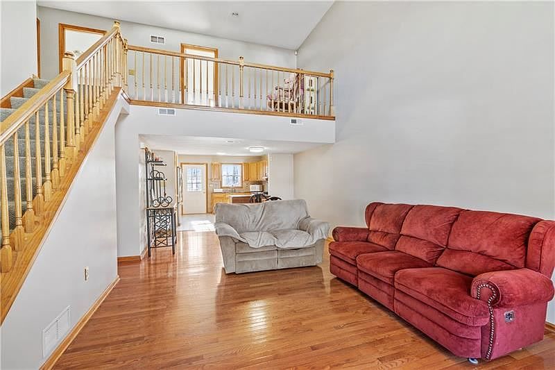 120 Cambria Hill Dr Tarentum, PA, 15084 Apartments for Rent Zillow