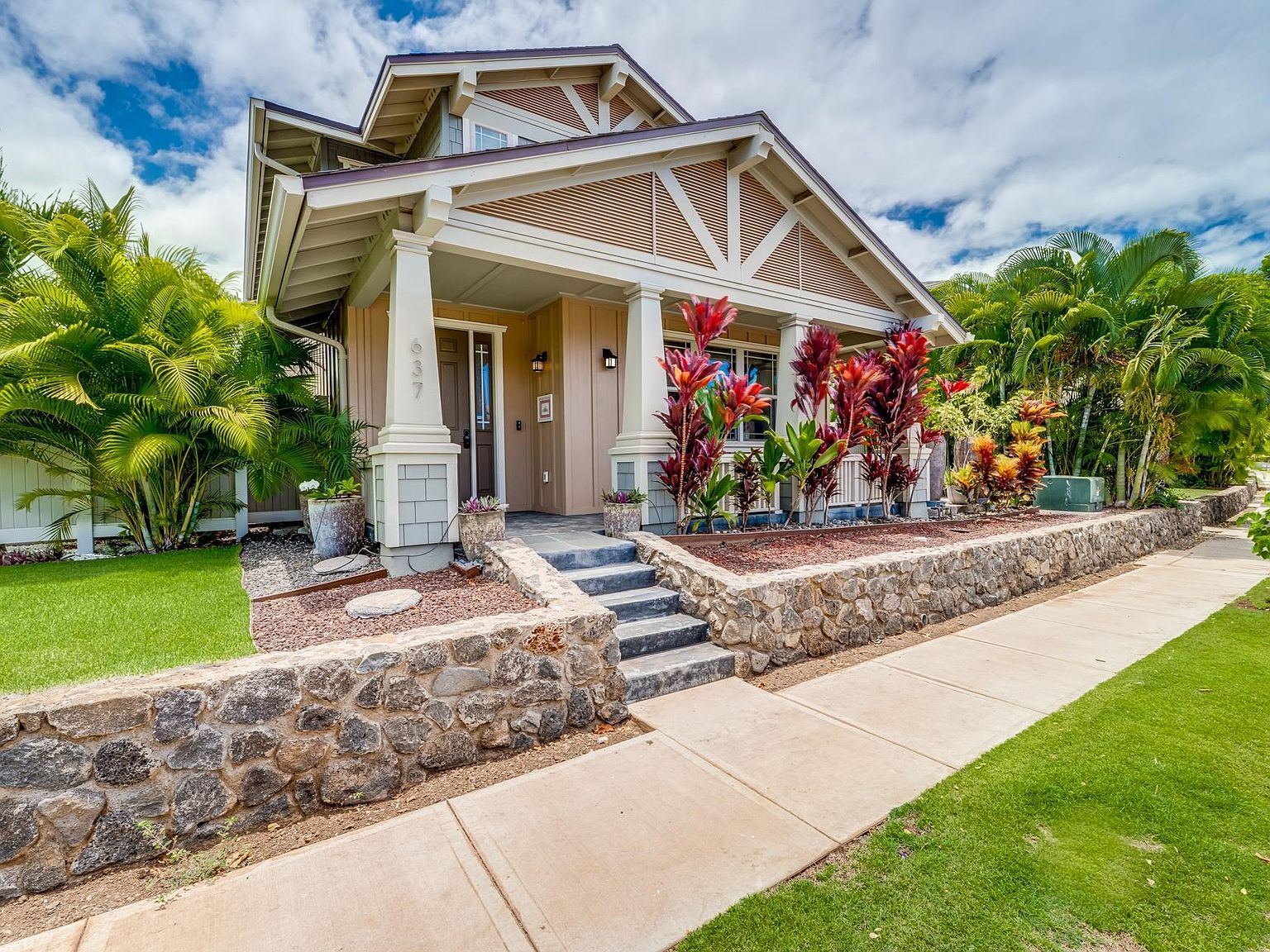 edc33e95ea4d039f8bf124bfc4f5b2