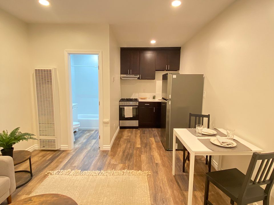 1st image of 1770 Gaviota Ave #13
