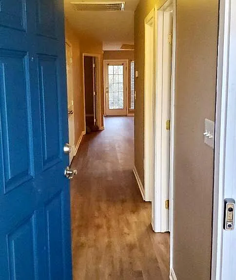 105 Sugar Hill Ln — Photo 2