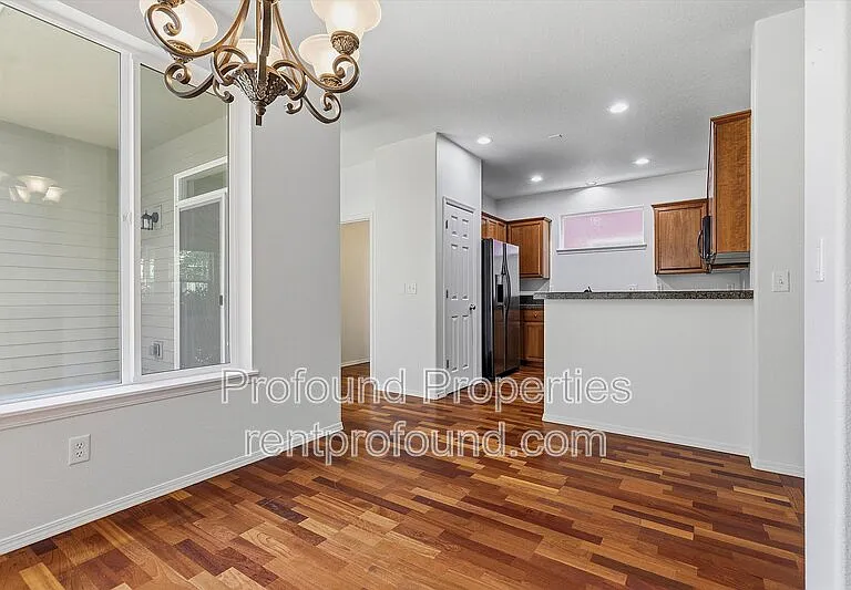 1140 SE Tamango St — Photo 14