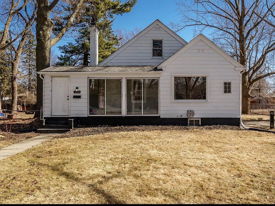 1st image of 3439 Latham St