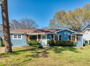 1813 Friar Tuck Dr, Arlington, TX 76013