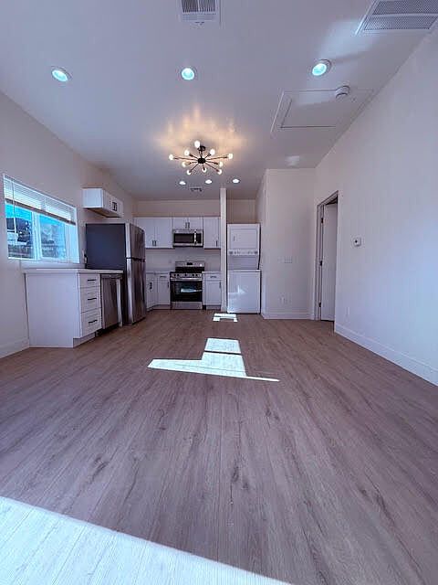 1st image of 339 N Laurel Ave #B