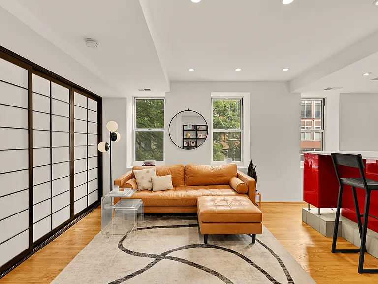 2370 Champlain St NW #21 — Photo 14
