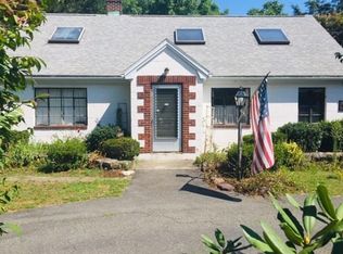 60 Dunbar St, Canton, MA 02021